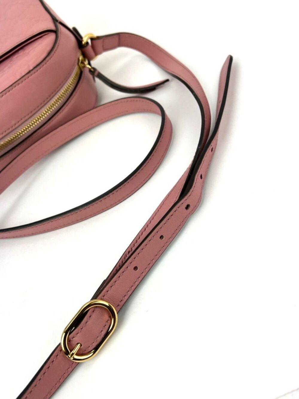 Gucci Guccissima Camera Pink Leather Crossbody Bag - Picture 10 of 15